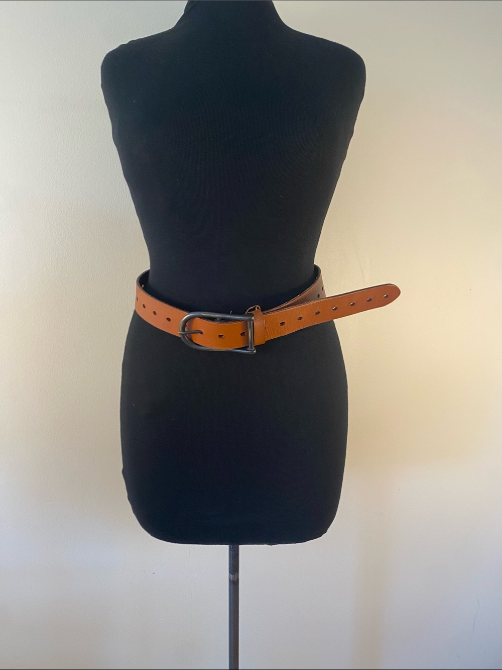Wilfred Women's Tan Leather Waist Belt with Buckle Aritzia